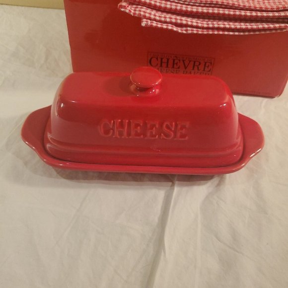 Gourmet Du Village Chevre Cheese Baker Stoneware Bistro Collection Red- Open Box - Picture 3 of 16